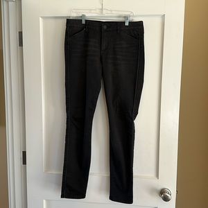 Kut Mia Toothpick Skinny Jeans Black Size 10. Small flaw on front pocket.